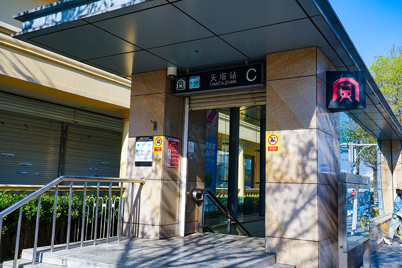 漫联教育|室内外展示及周边指南
